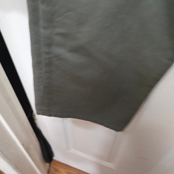 AG Men’s Olive Green Straight Leg Pants Size 32 - Picture 8 of 13